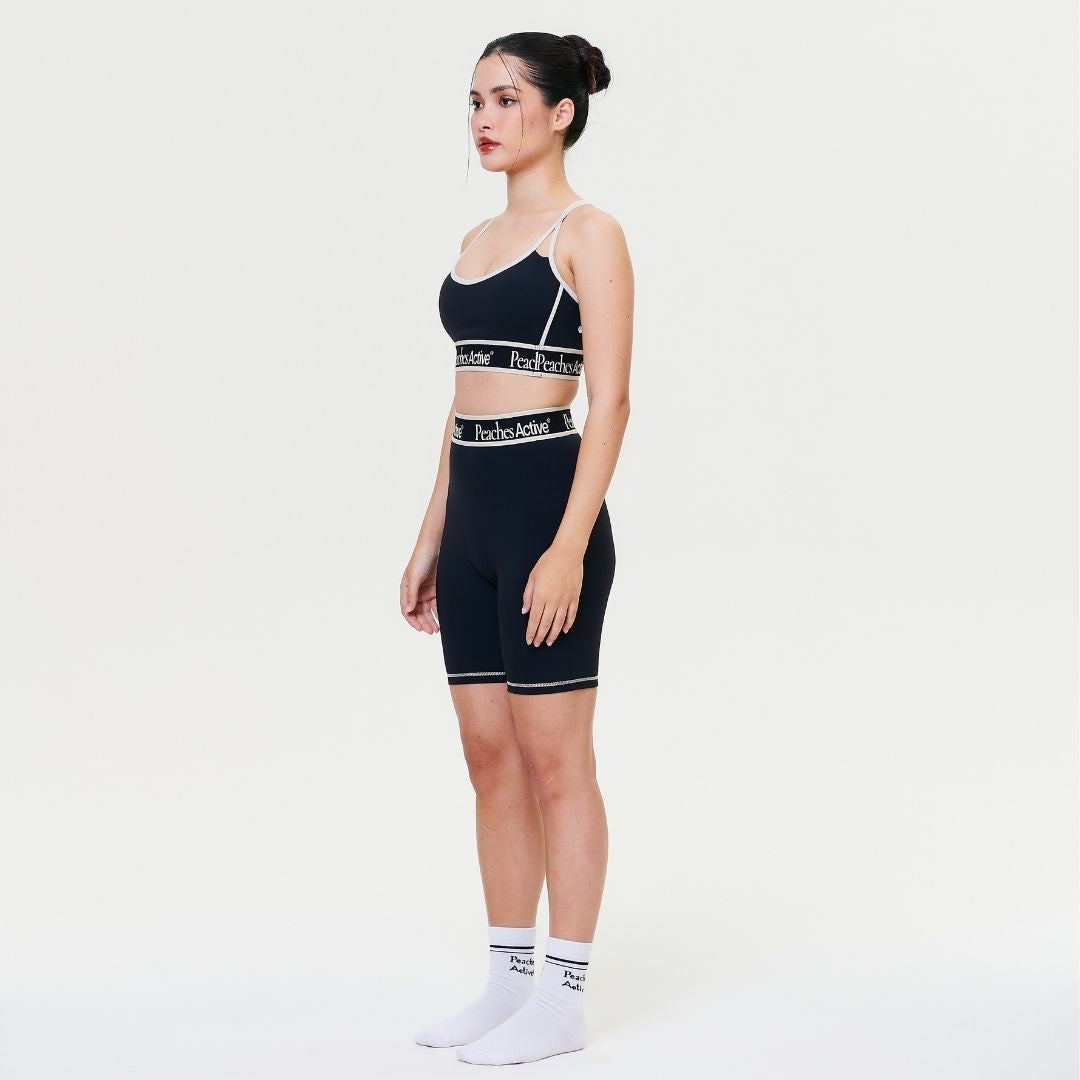 LightweightWorkoutShorts_FlexFit7.jpg